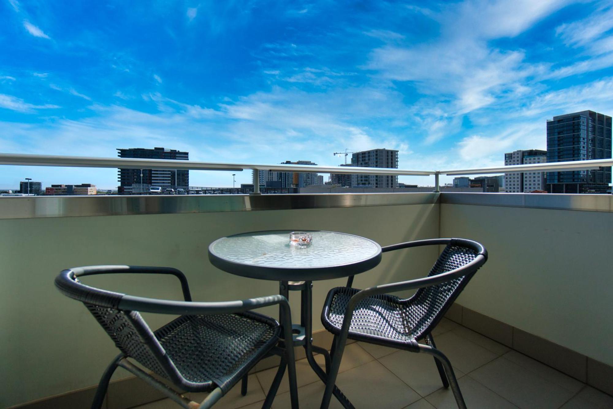 Amyra Residences At The Rowlands Apartments Adelajda Zewnętrze zdjęcie